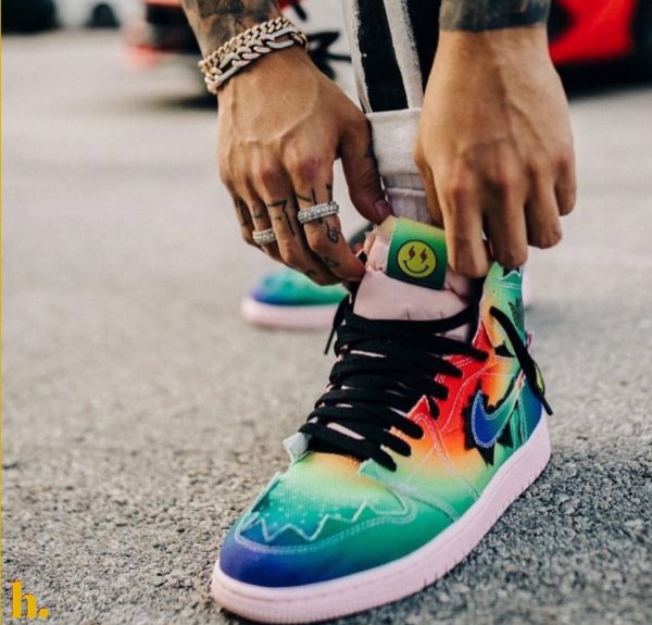 Zapatillas Jordan en la cultura urbana moderna