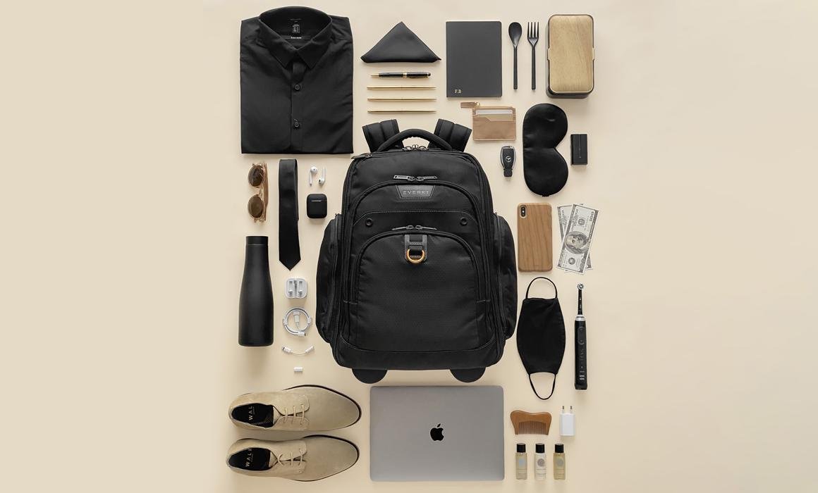 como elegir la mejor mochila de viaje al vacio para tus aventuras