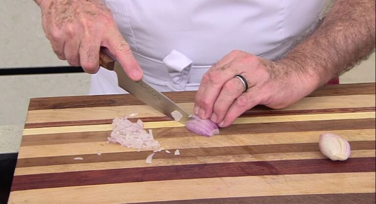 Cómo elegir una tabla de cortar Silestone según Karlos Arguiñano