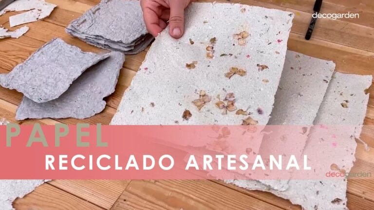 Cómo hacer tu propio papel reciclado en casa con un kit