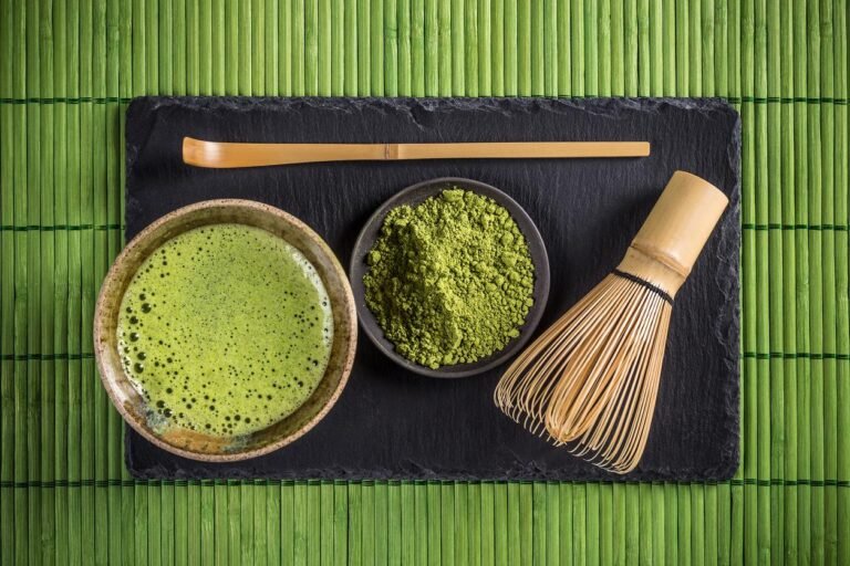 Cómo hacer un té matcha delicioso en casa paso a paso