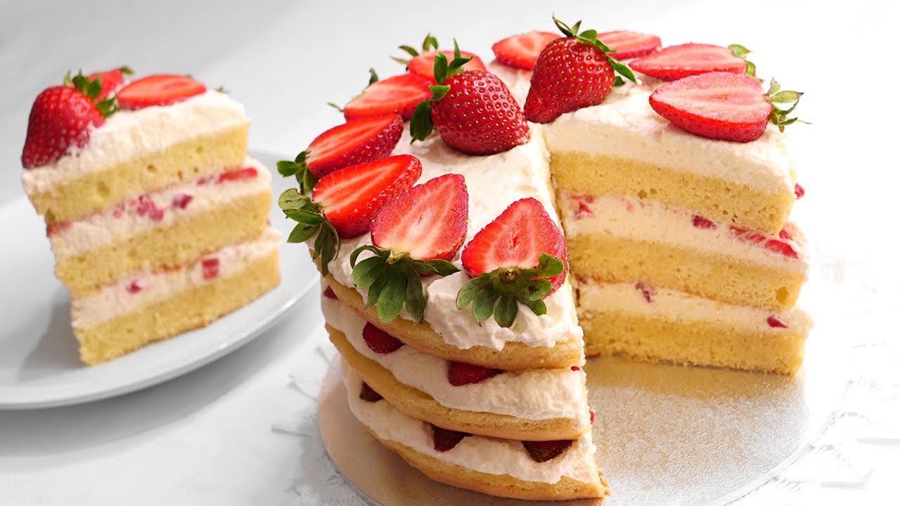 como preparar una deliciosa tarta de fresa con nata facil y rapida