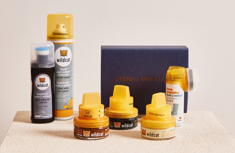 Cómo puedo quitar una mancha en ante sin dañarlo