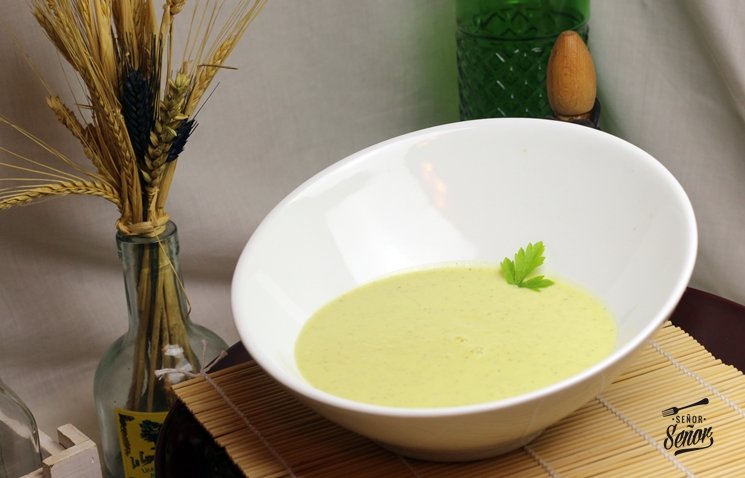 Cómo se hace una deliciosa crema de calabacín fácil y rápida