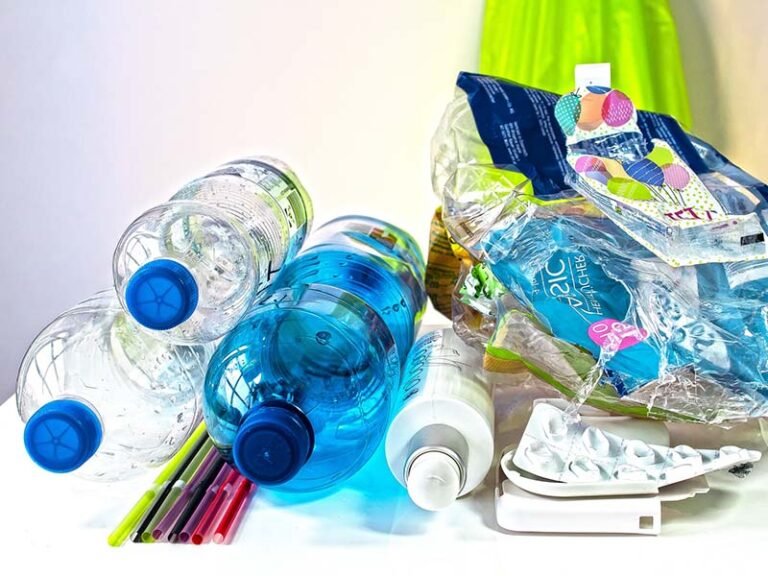 Cómo reducir el consumo de plásticos en tu vida diaria