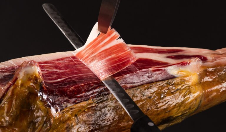 Cuánto cuesta un jamón de pata negra Descubre sus precios