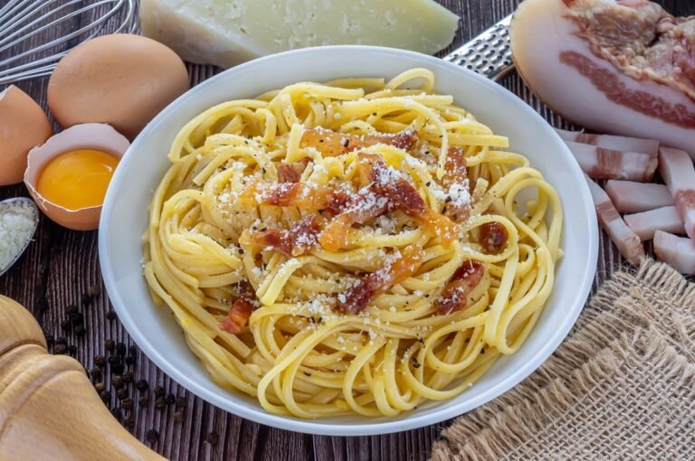 Es posible hacer una auténtica pasta carbonara con nata