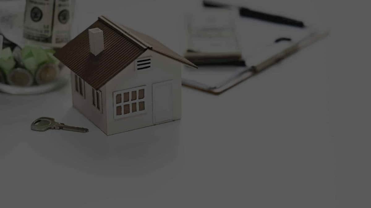 existen empresas que compran tu casa y te permiten seguir viviendo en ella