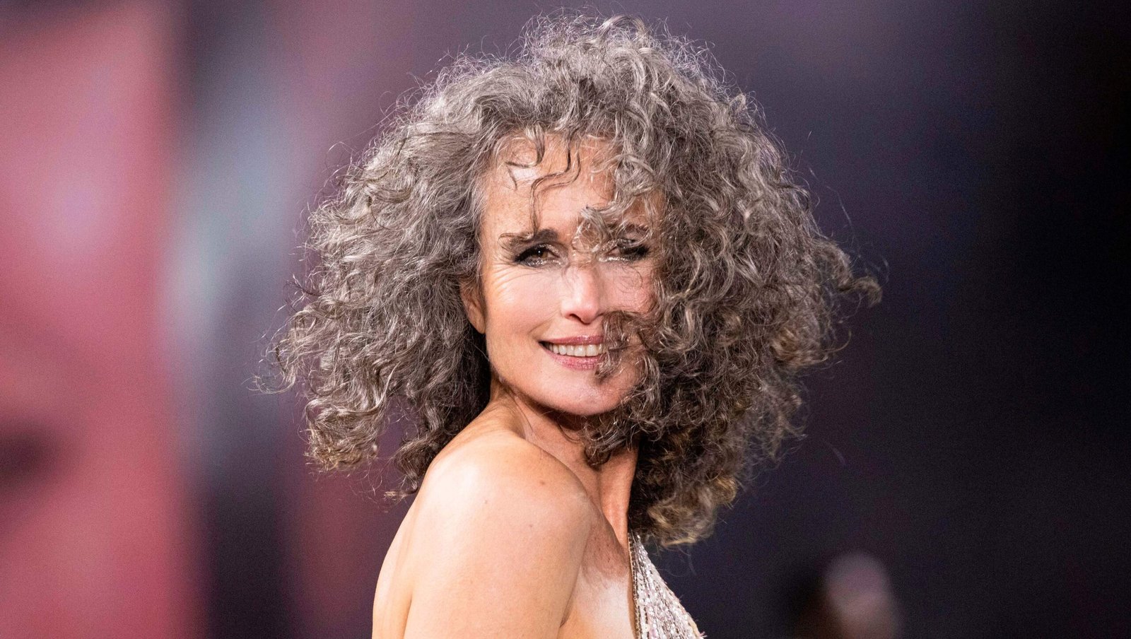 que color de tinte cubre mejor las canas guia definitiva scaled