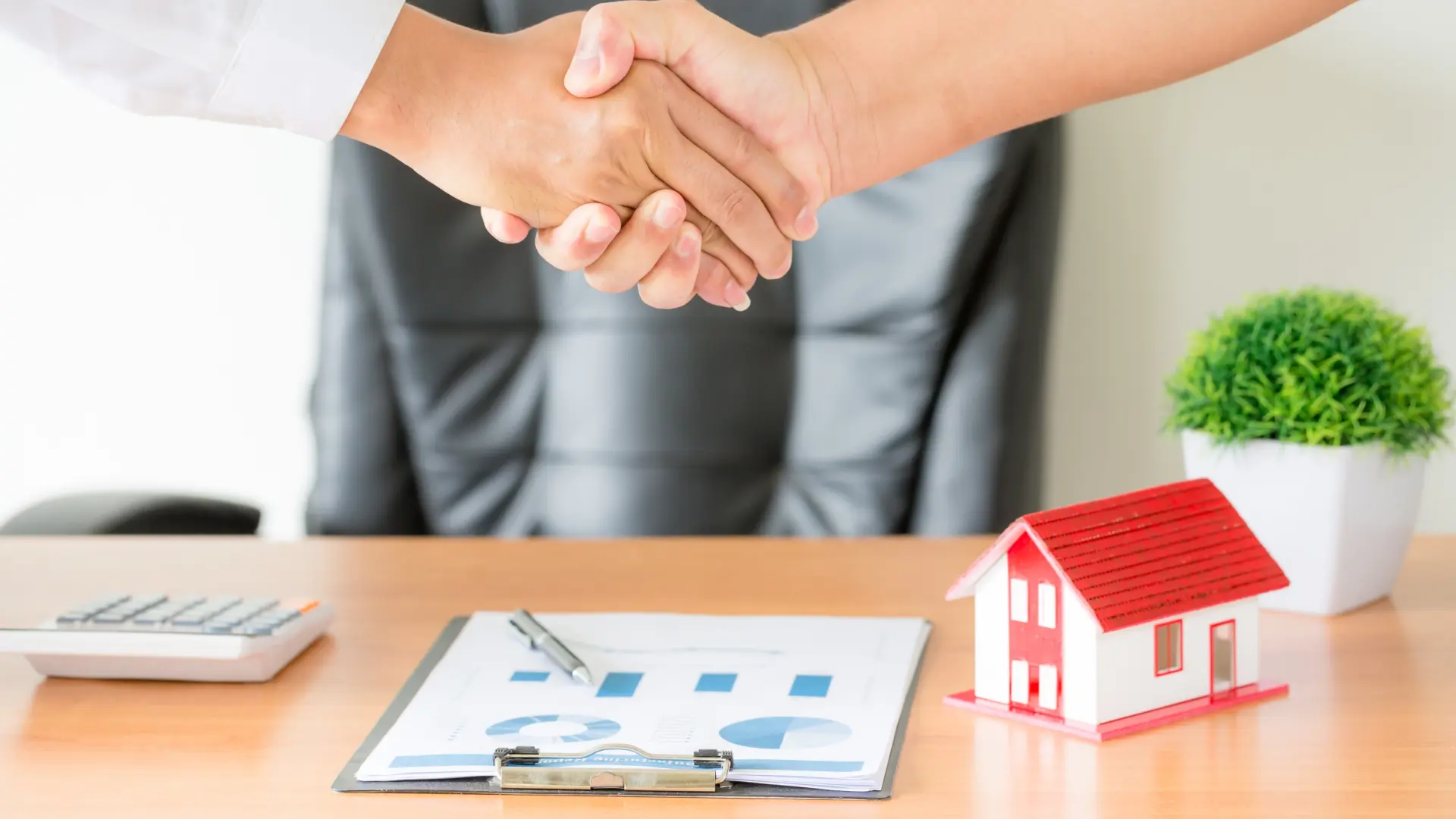 que condiciones ofrece evo banco para el aval del ico en hipotecas