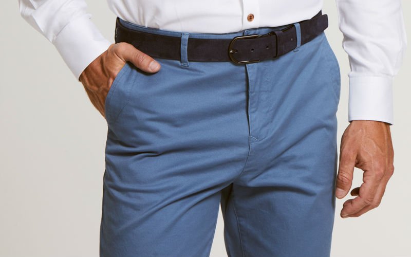 que estilo de pantalon de vestir azul marino es ideal para ti