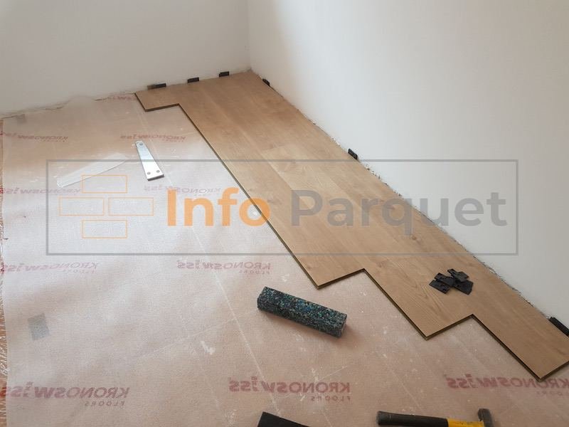 que herramientas son imprescindibles para instalar suelo laminado