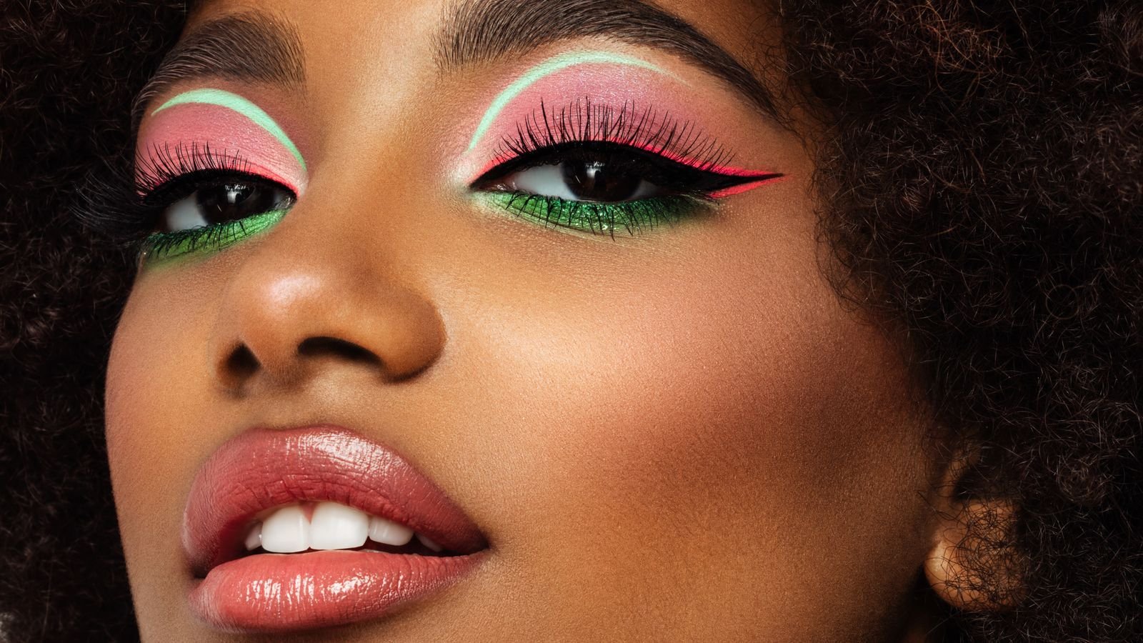 que opinan los usuarios sobre las sombras en crema de charlotte tilbury