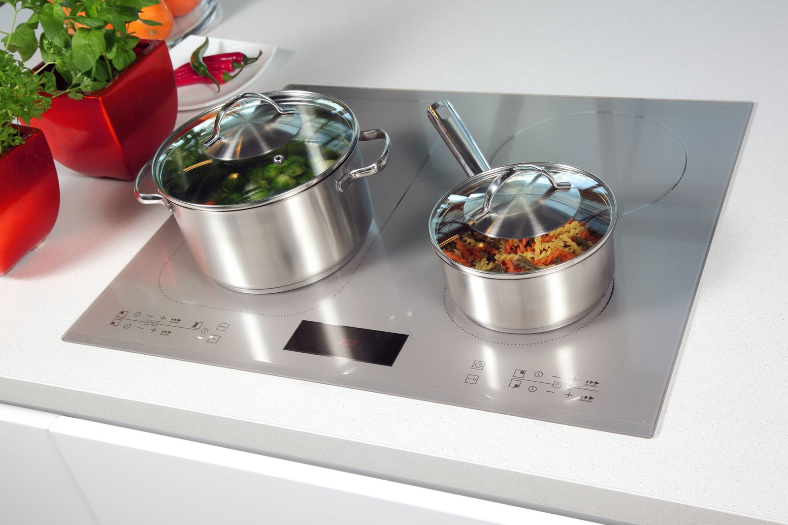 que placa de induccion comprar para tu cocina scaled