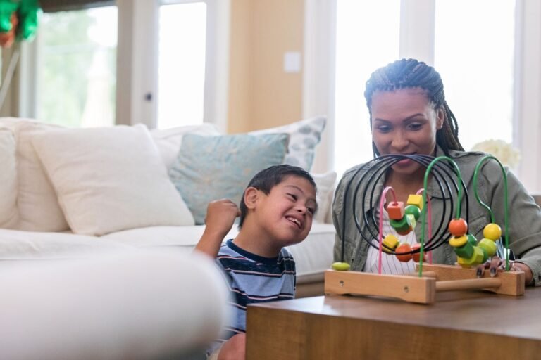 Qué recursos y apoyo existen para madres con hijos en dificultad